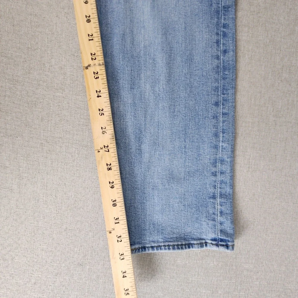 Levis 501 Original Fit Jeans Men 32x33 Light Wash Blue Denim Button Fly Straight